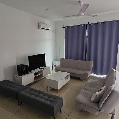 Desaru Happy Guest House D Exterior foto