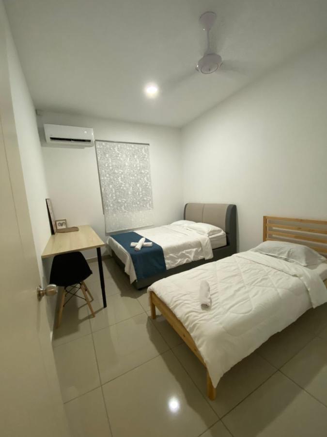 Desaru Happy Guest House D Exterior foto