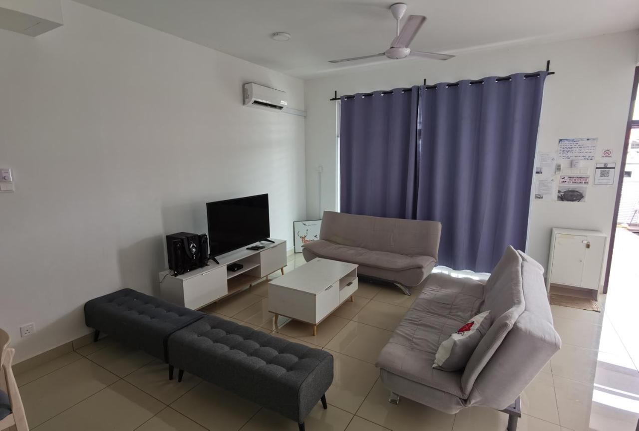 Desaru Happy Guest House D Exterior foto